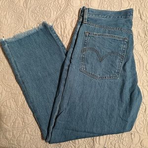 Levi’s Wedgie Straight Jeans